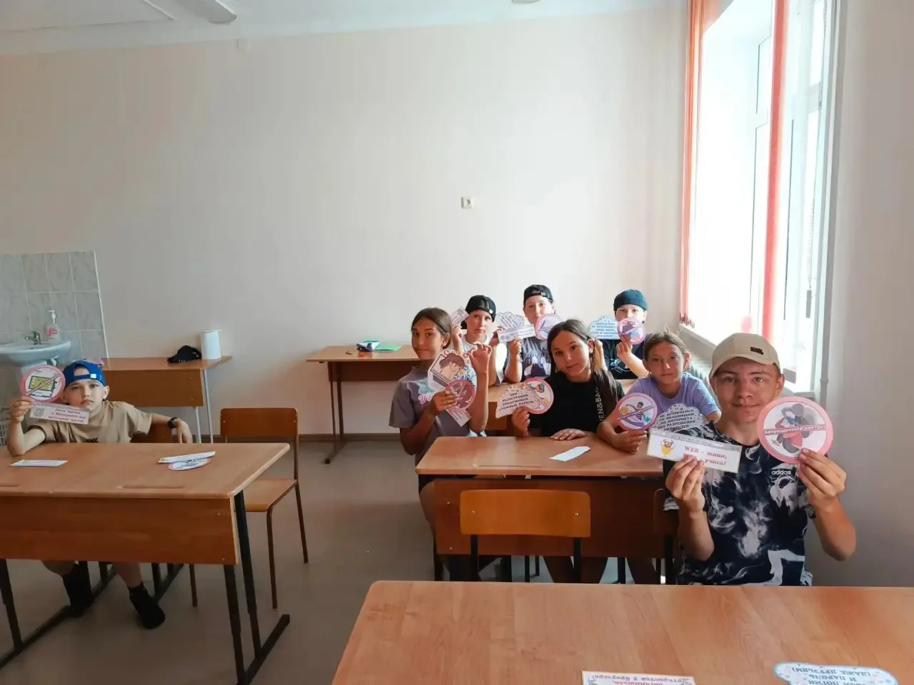 16 июня, в День Движения Первых, для ребят, отдыхающих в нашем лагере, была организована познаватель