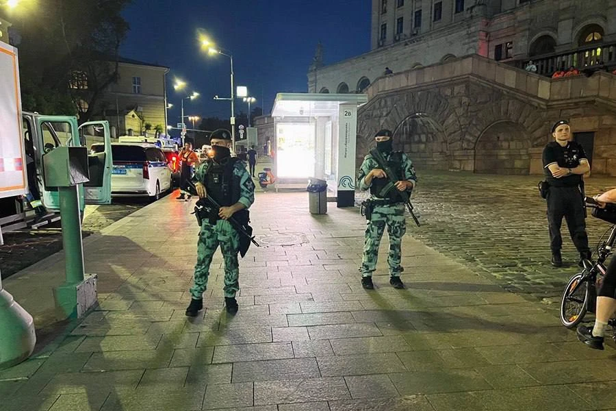 По данным Национального антитеррористического комитета (НАК), вечером 1 августа у ресто...