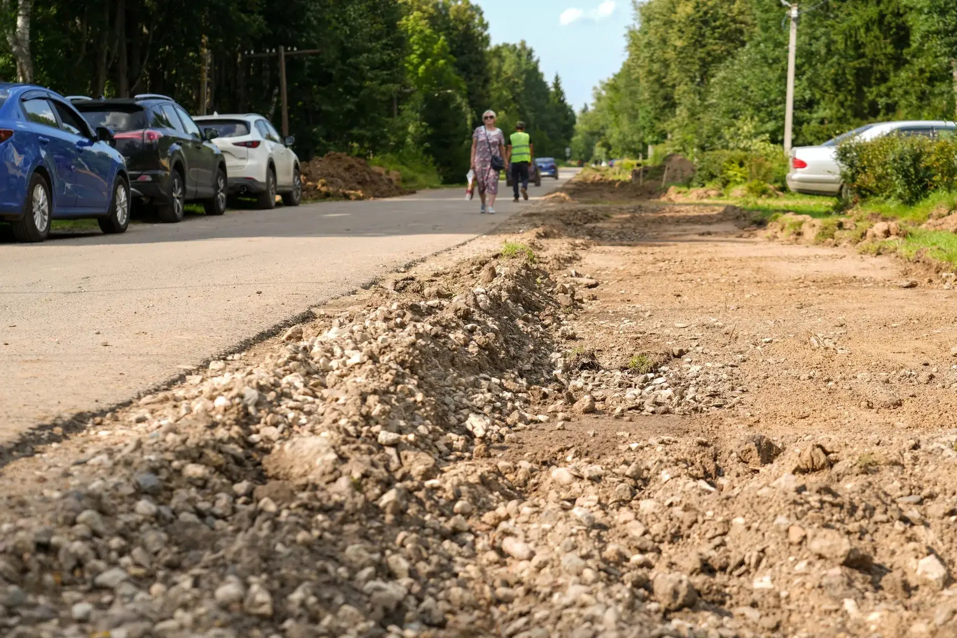 Депутаты проверили ход работ по тротуарам в Семхозе и Конкурсном. В Конкурсном завершается ремонт тр