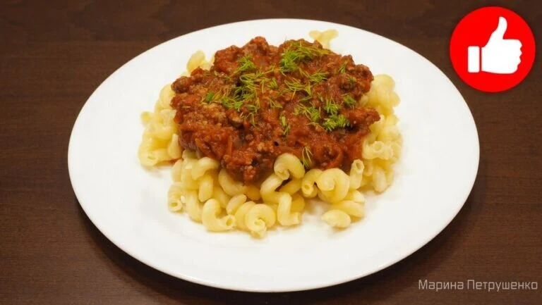 Подлива из мясного фарша в томатном соусе в мультиварке