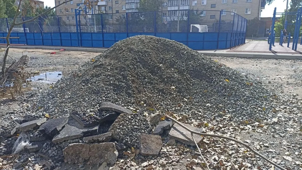В Троицке торжественно отчитались об открытии «умной» спортивной площадки в микрорайоне...