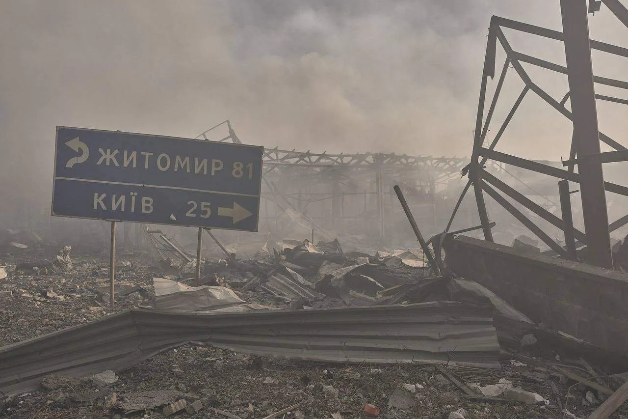 Удары по тылам: Удары по складам - в чью пользу счет…