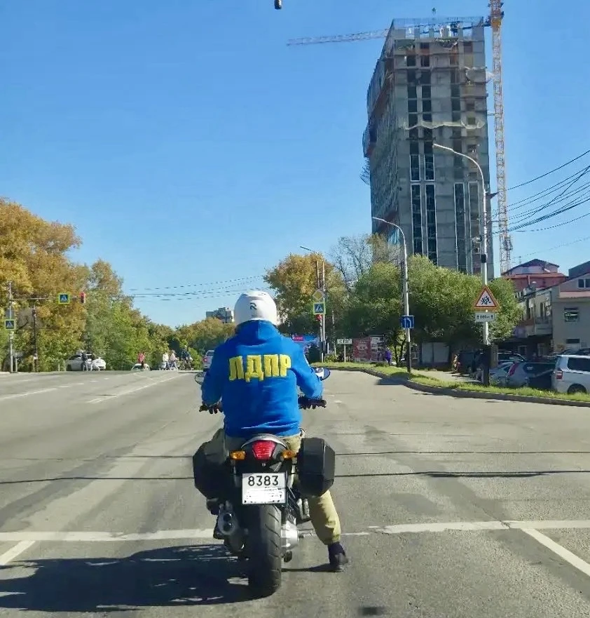Мы уже в седле и набираем скорость.
