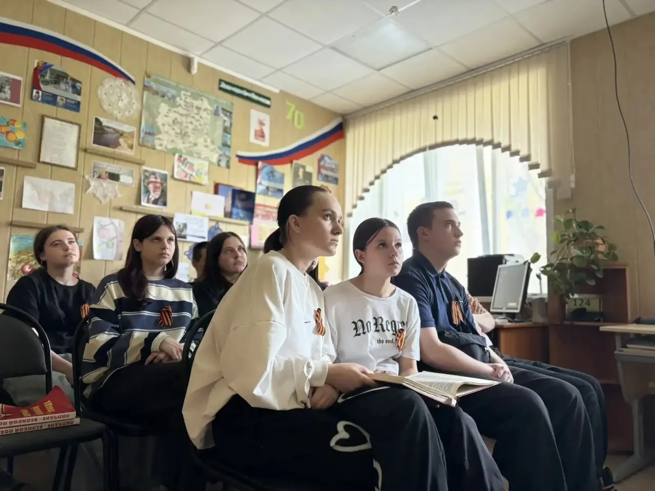 6 мая в группе ОТТ1-25 прошел урок памяти "Семейная память. как найти своих предков?".  Педагог-библ