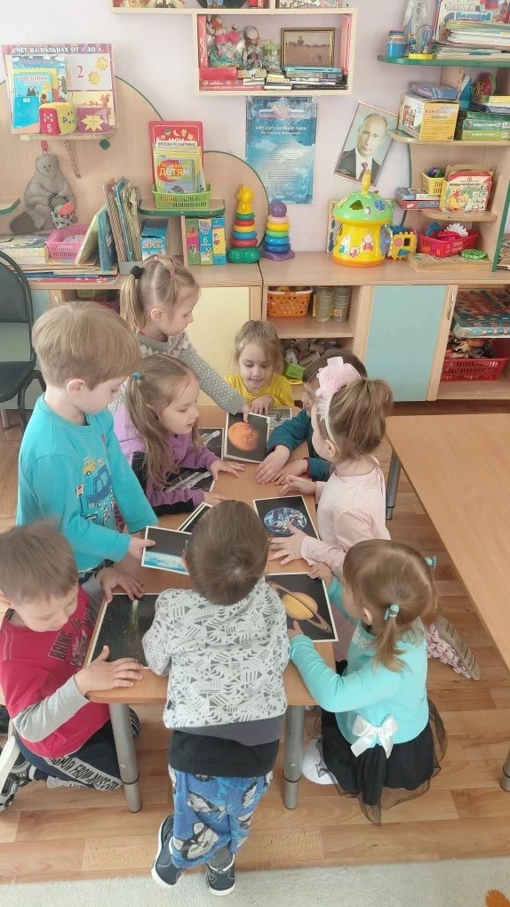 🚀 Космическое путешествие группы «Светлячок»! ✨
