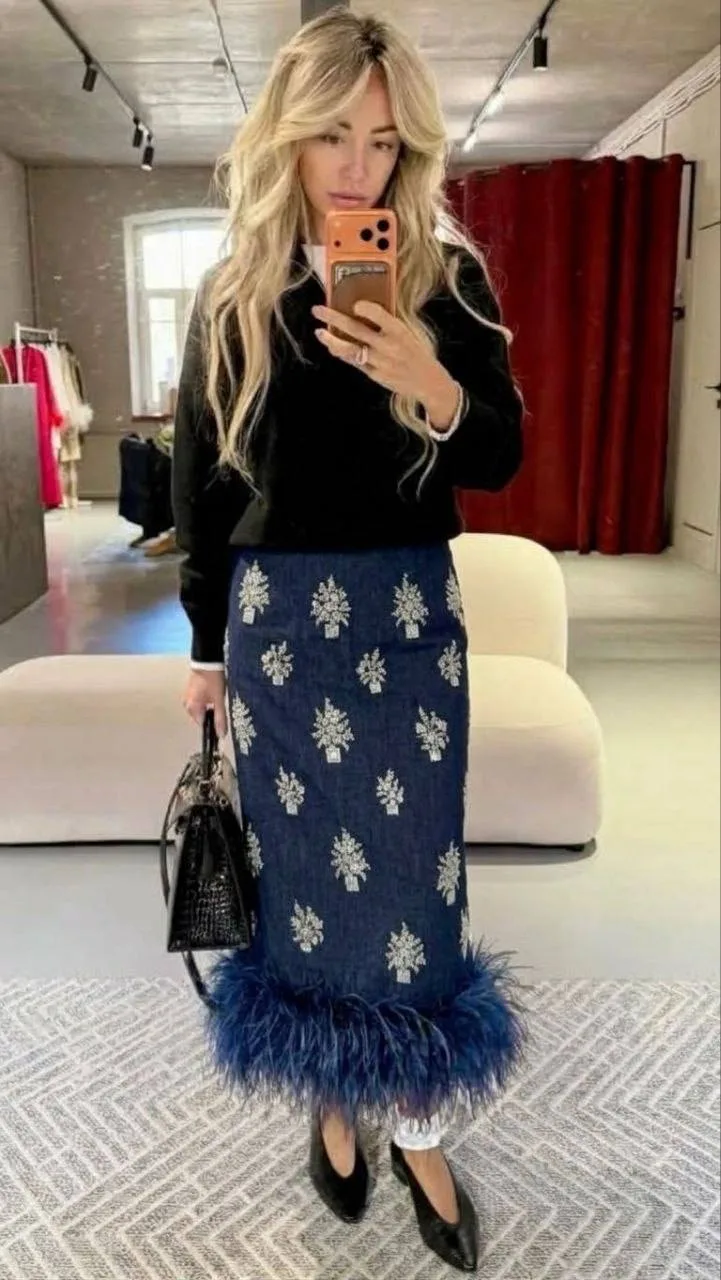 Идея для пошива к джинсу с вышивкой D&G ♥️