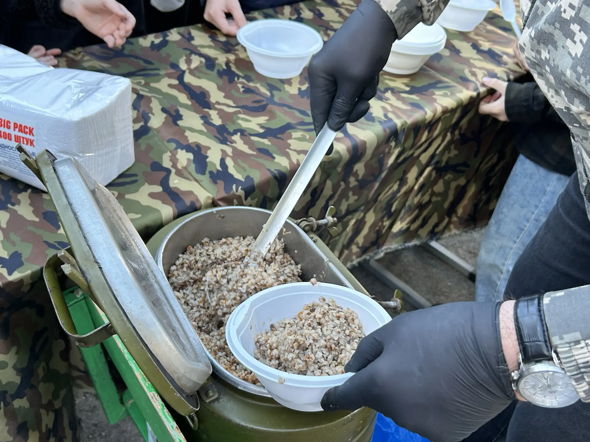 🇷🇺 В преддверии 9 Мая наша школа превратилась в настоящий островок памяти и благодарности.  Вместе с