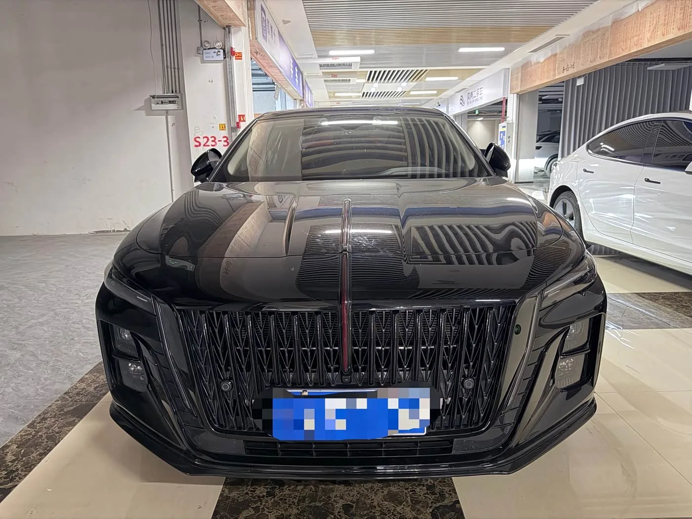*Hongqi H5 1.5T DCT Dark Shadow*