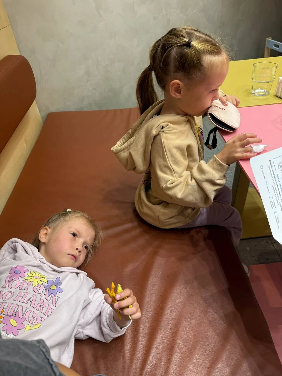 Реально с утра все соки попили из матери. Да и их отца тоже. Но он хоть на работу уже с...