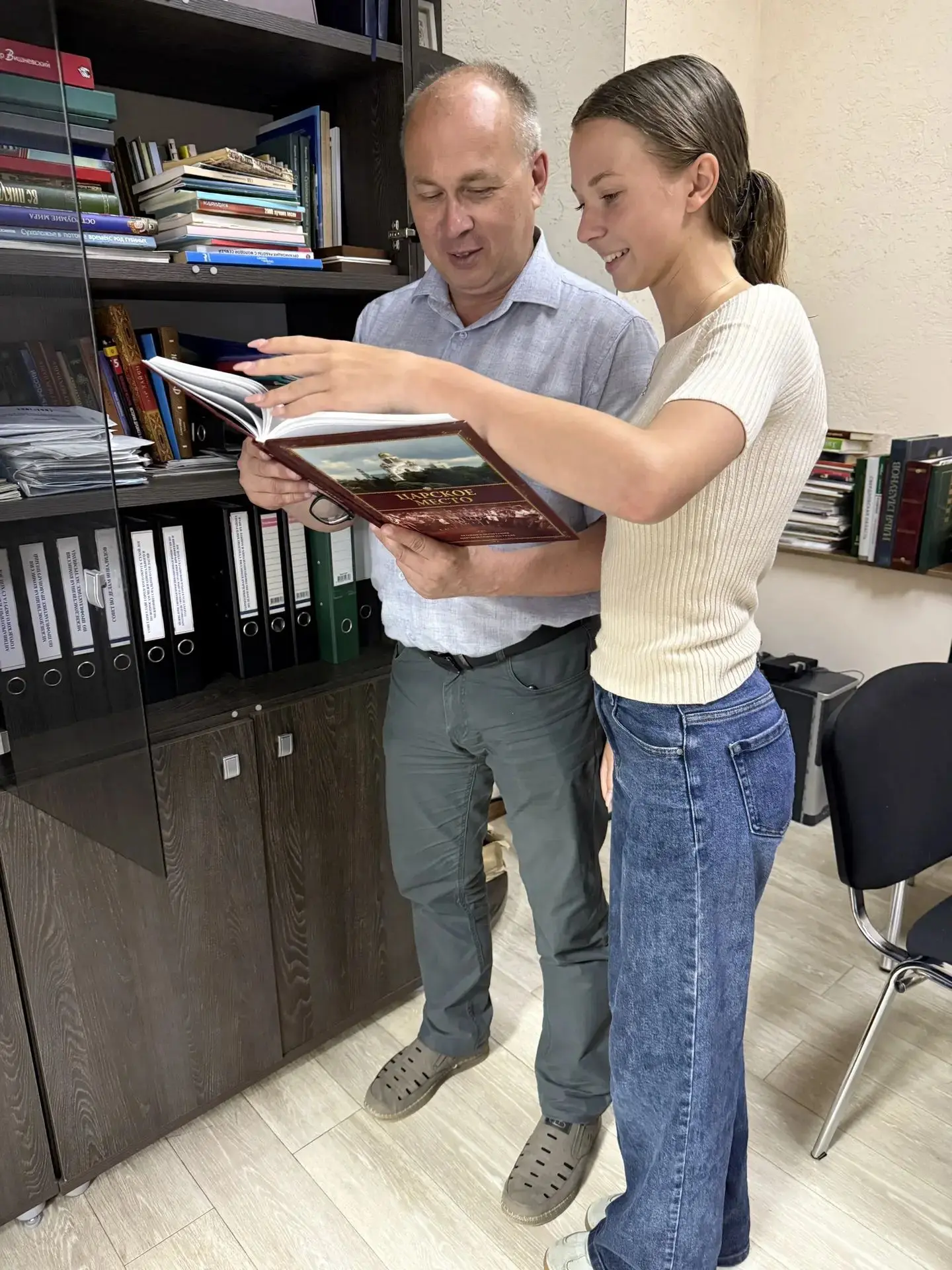 В рамках проекта «Доброслужащий» Всероссийской программы «ГосСтарт» муниципальные служащие Администр