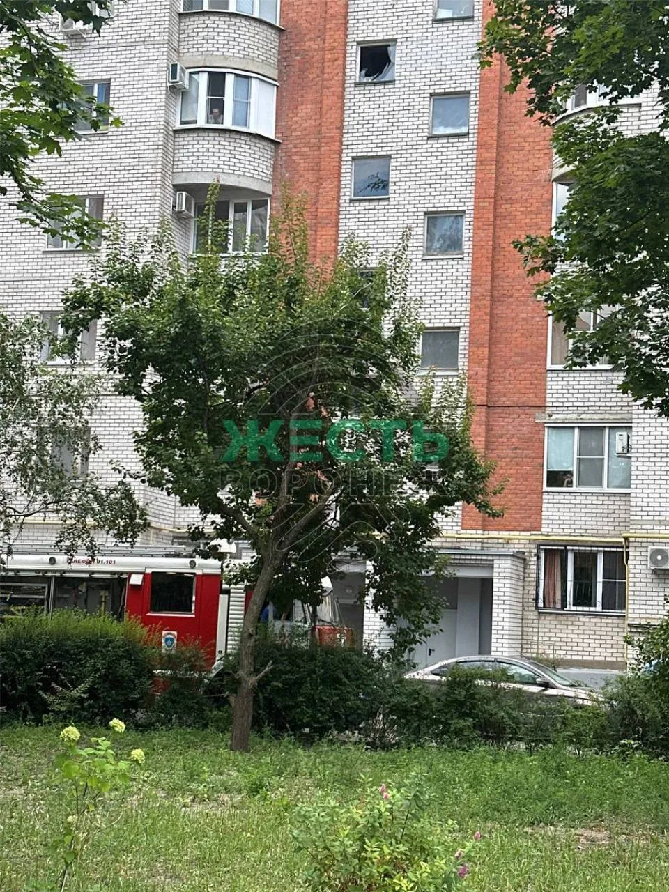 🔥 В Воронеже произошёл пожар в многоэтажке.