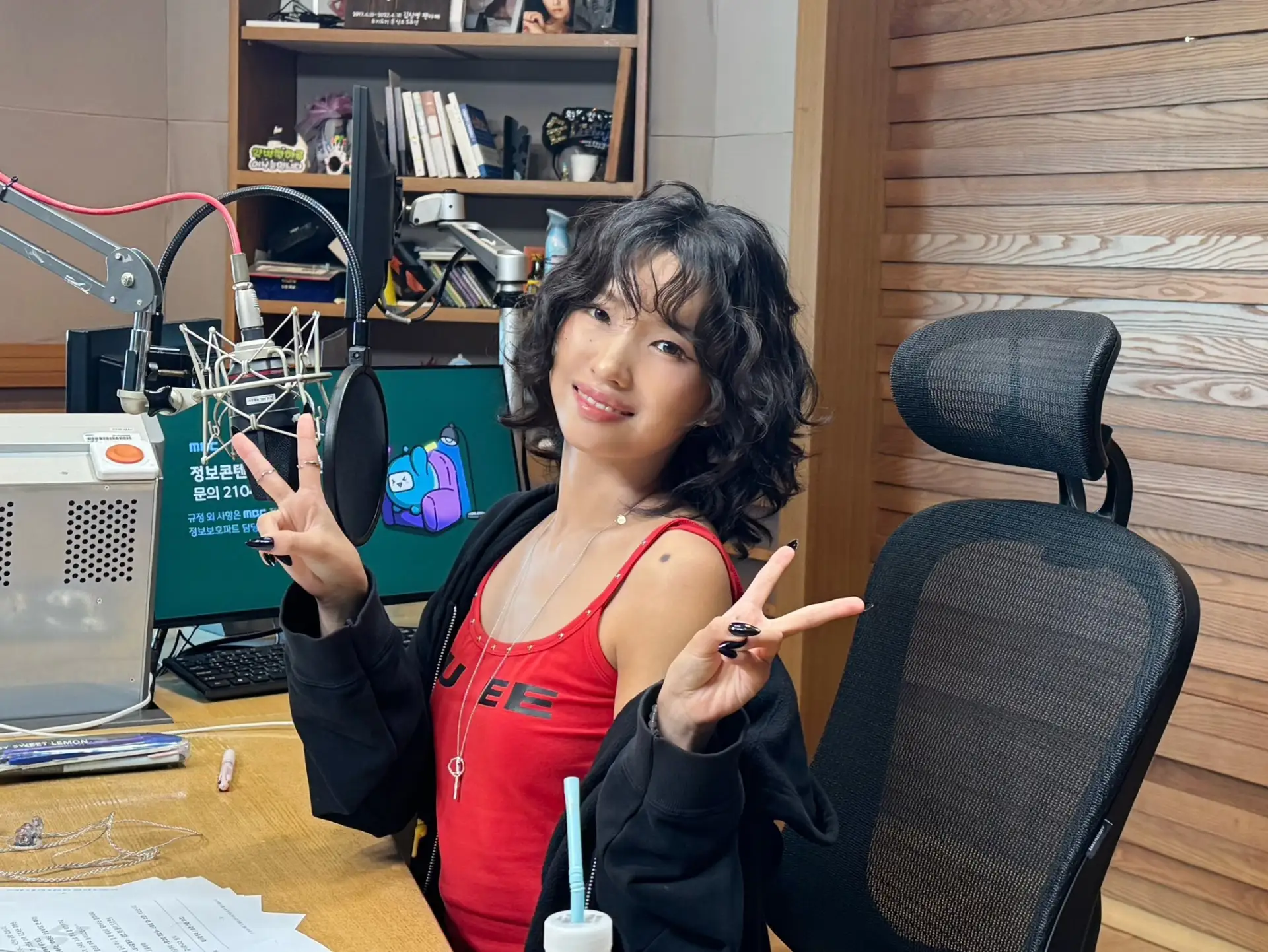 🤩 обновление соцсетей mbcradio12 с Соён