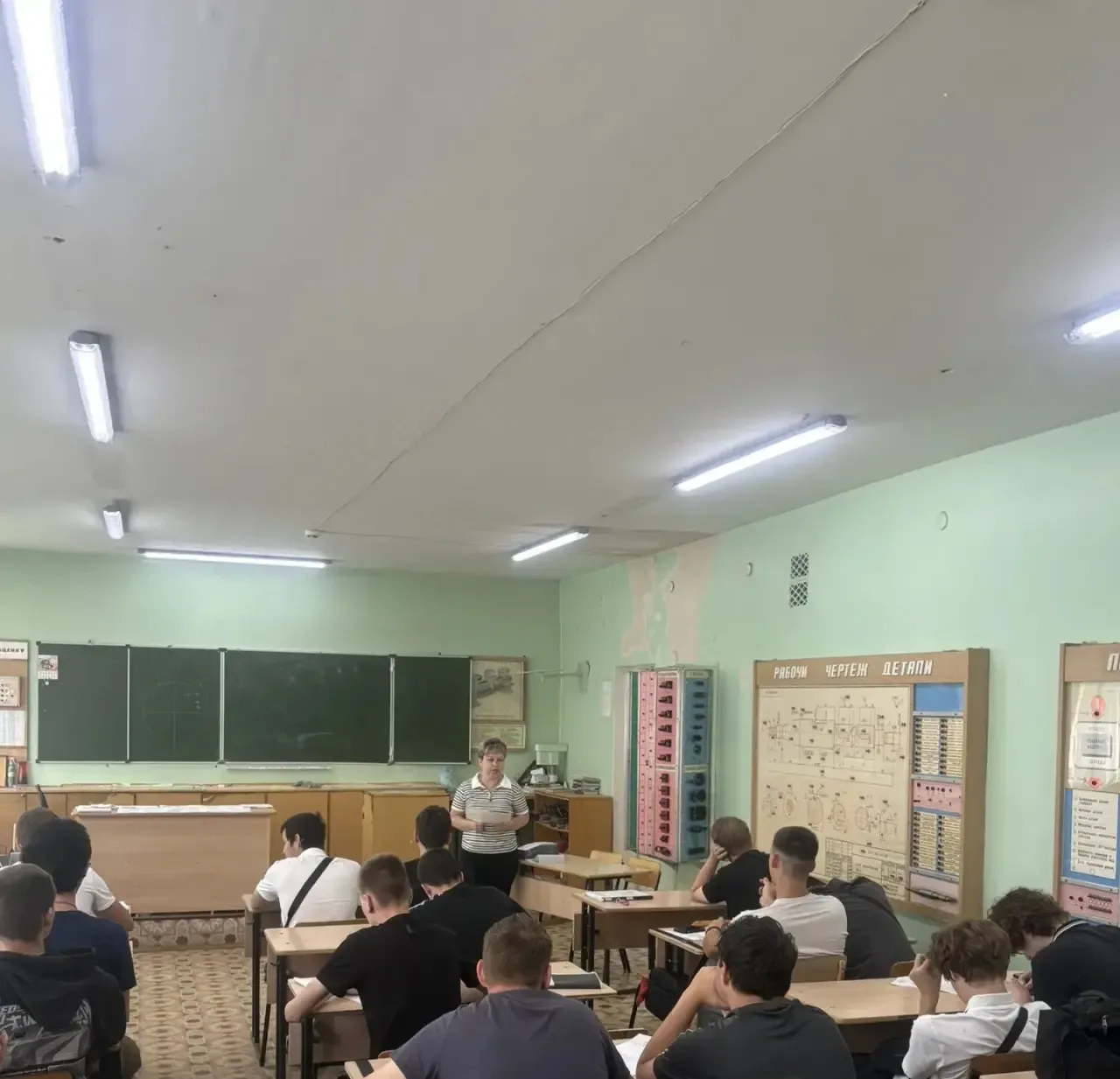 В ГАПОУ СО «ЭМТК» в период с 22.06.2026 по 29.06.2026 были проведены тренинги среди студентов на тем