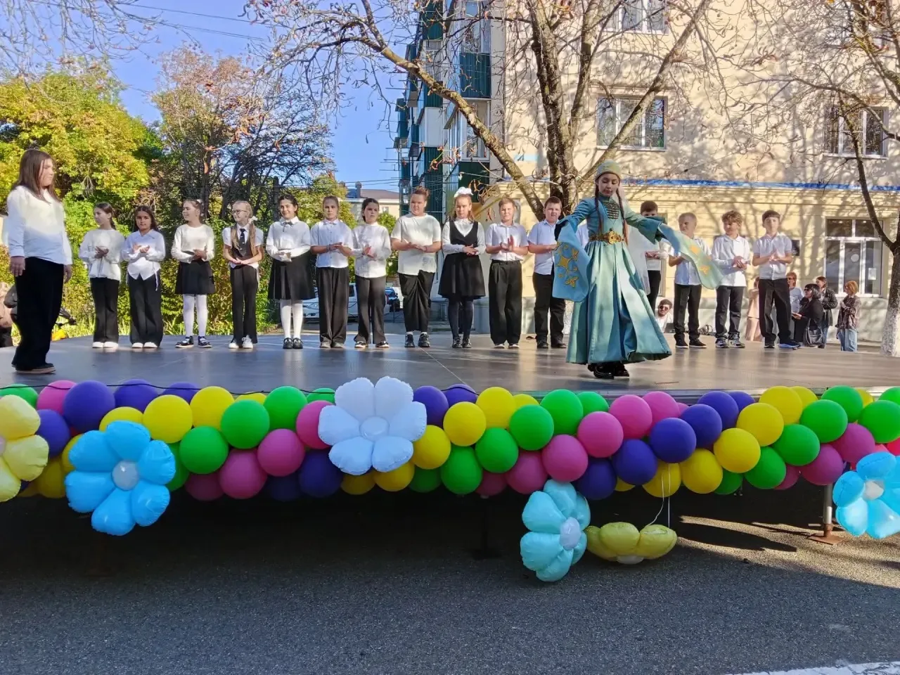 🎉🏔️ «РОДНАЯ АДЫГЕЯ — ГОРДОСТЬ НАША И ЛЮБОВЬ!» — С ДНЁМ ОБРАЗОВАНИЯ РЕСПУБЛИКИ! 🌿☀️