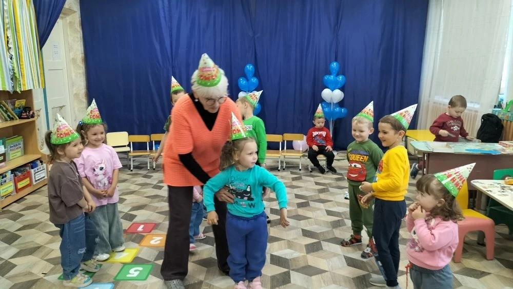День рождения в детском саду — это всегда море улыбок, смеха и радости! 🎈