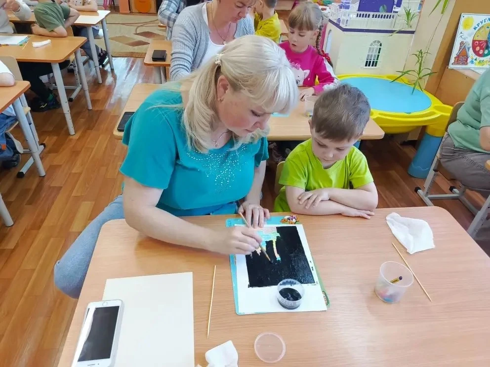 🌷В преддверии Международного дня семьи в старшей группе "Светофорчик" прошёл мастер-кл...