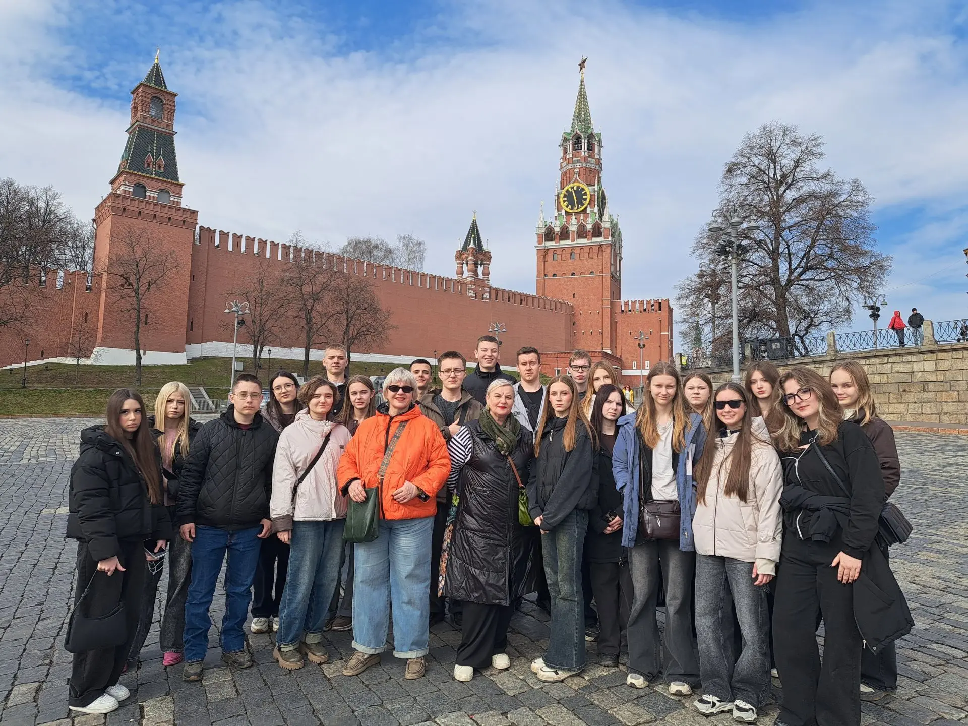 Увлекательное путешествие по России: Москва и Карелия на весенних каникулах! На прошлой неделе групп