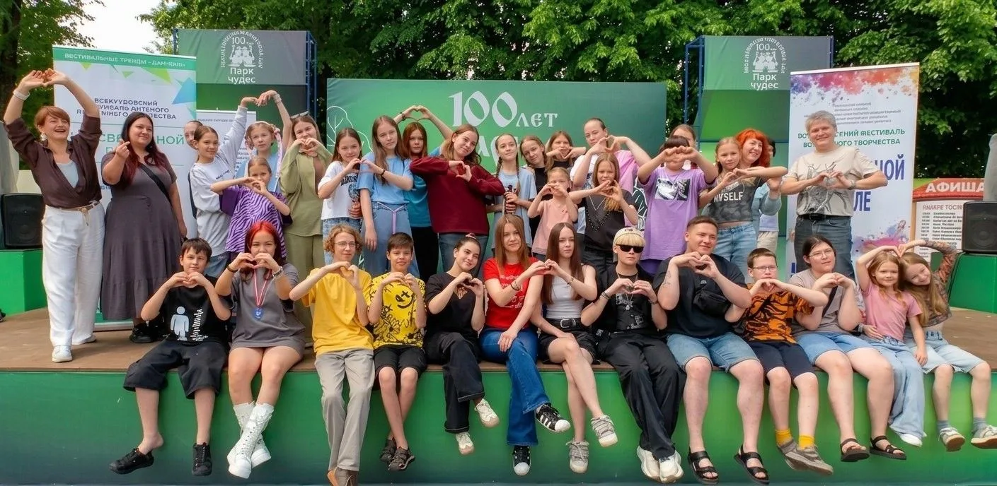 Они уже здесь! ❤️🎤 Участники Юбилейного Всекузбасского Фестиваля Детской Песни «На Свободной Земле»