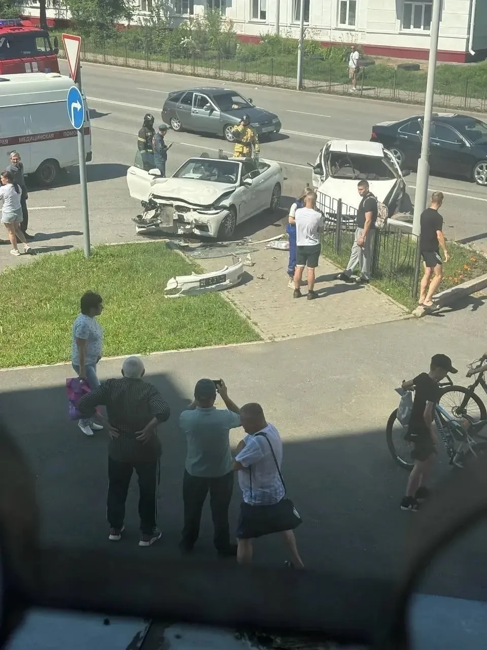 В Ишиме кабриолет столкнулся с легковой ❗️