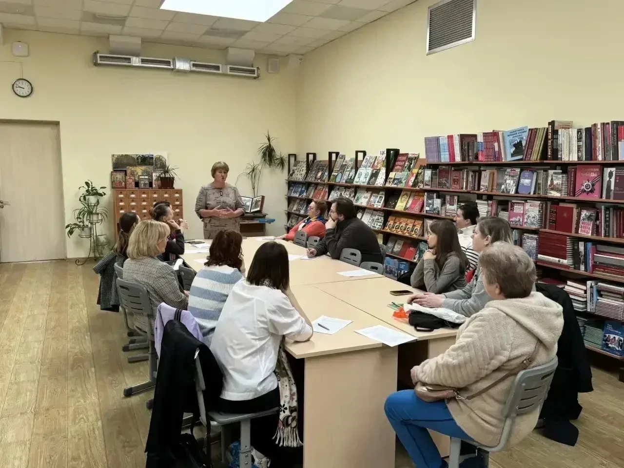 💥ТРИ КОРПУСА — ОДНА ДРУЖНАЯ ШКОЛА  Наша школьная семья открыла двери сразу в трёх корпусах — на Боль