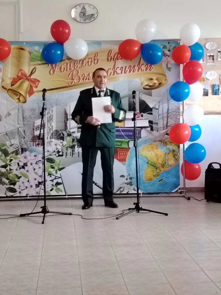 🎉 Сегодня в Дудоровской школе прозвенел
