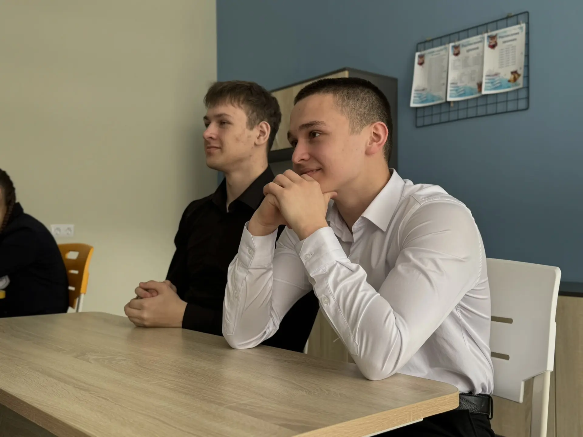 Одна страна - одна история!   Сегодня в нашей школе для активистов прошла увлекательная викторина «О