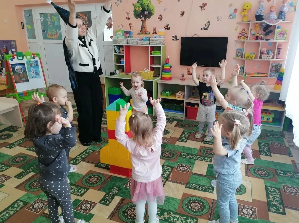 В ясельной группе «Ромашки» детского сада «Белочка» случилось настоящее космическое при...