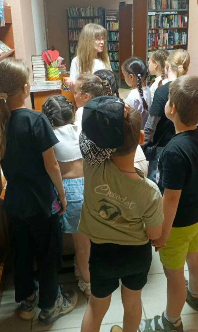 ‎Россия в сердце ❤️🇷🇺❤️

‎В преддверии Дня России в нашем Доме культуры царила по-настоящему творч