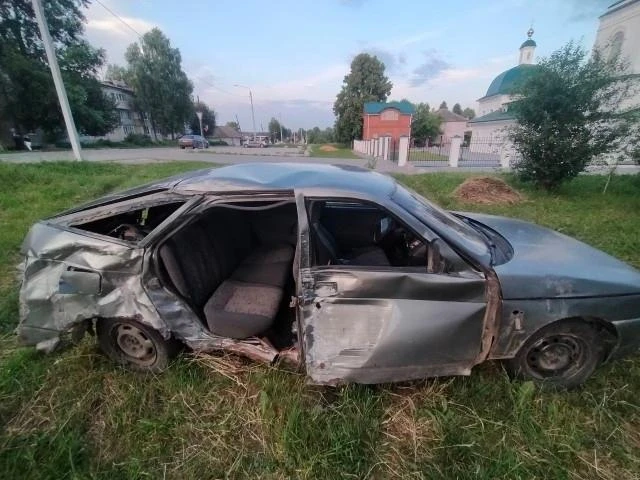 Виновника смертельной аварии в Азаново поймали - им оказался 15-летний подросток.

12 июня парень ех