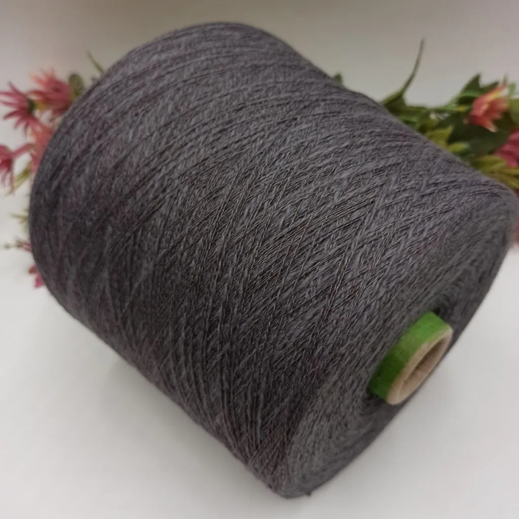 Licot Filartex, Италия хлопок со льном фламе

Метраж 700м/100гр

Состав 48% лен, 52% хлопок

Цена 41
