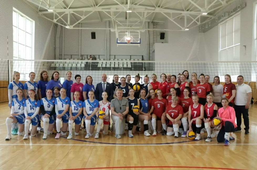 🏐 Патриотизм на площадке: как Ирбит встречал День России