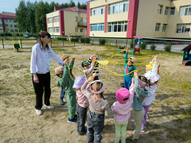 ☀ Прощаемся с летом: яркие моменты групп «Колобок» и «Росточек».