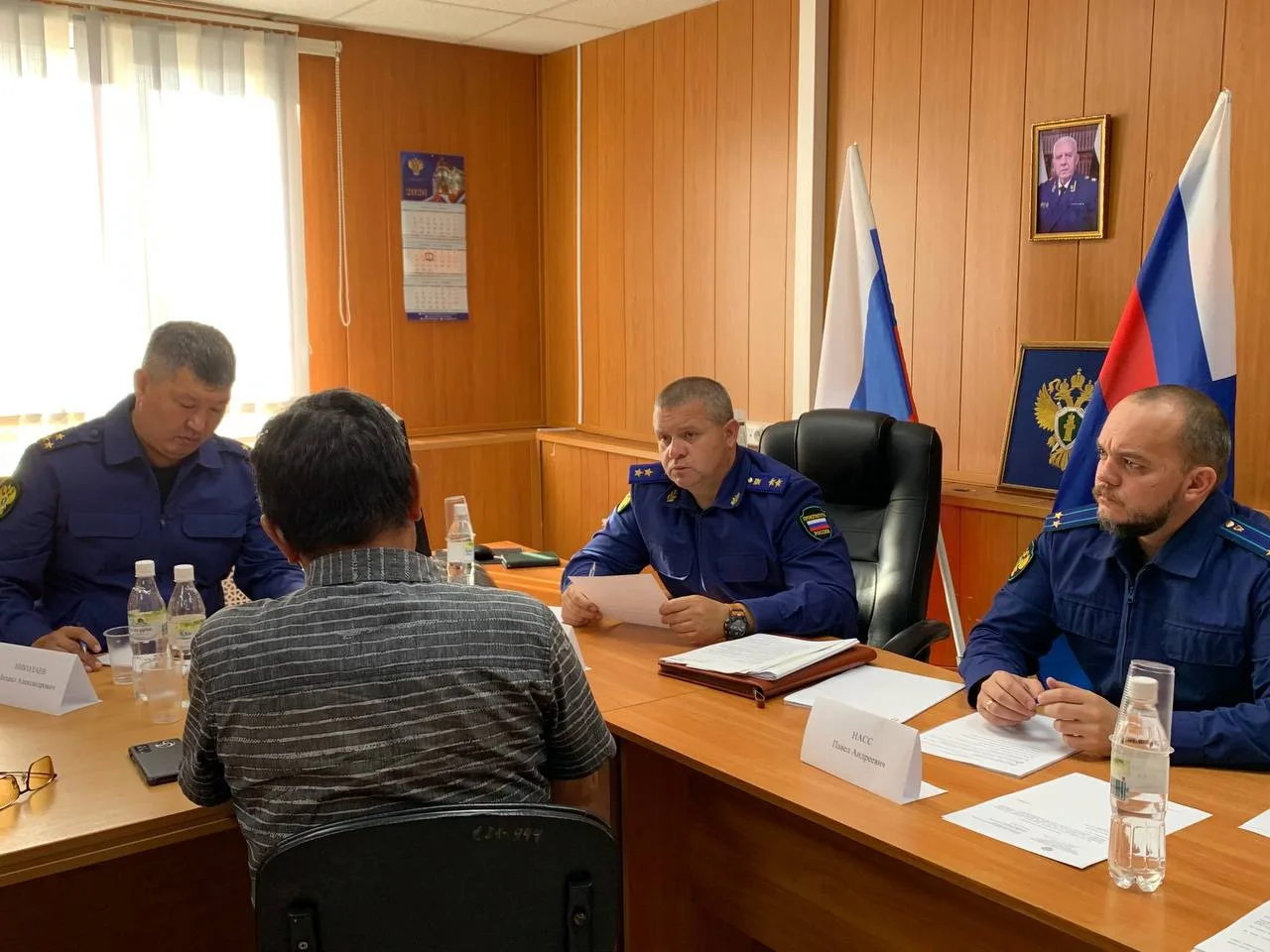 Прокурор Республики Саха (Якутия) Сергей Дябкин провел личный прием граждан и предприни...