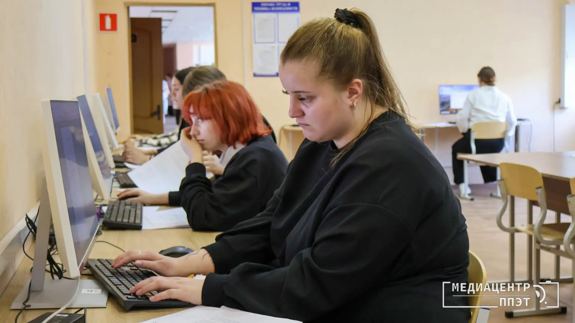 Первый этап позади!

Сегодня студенты группы С-402, обучающиеся по специальности «Строительство и эк