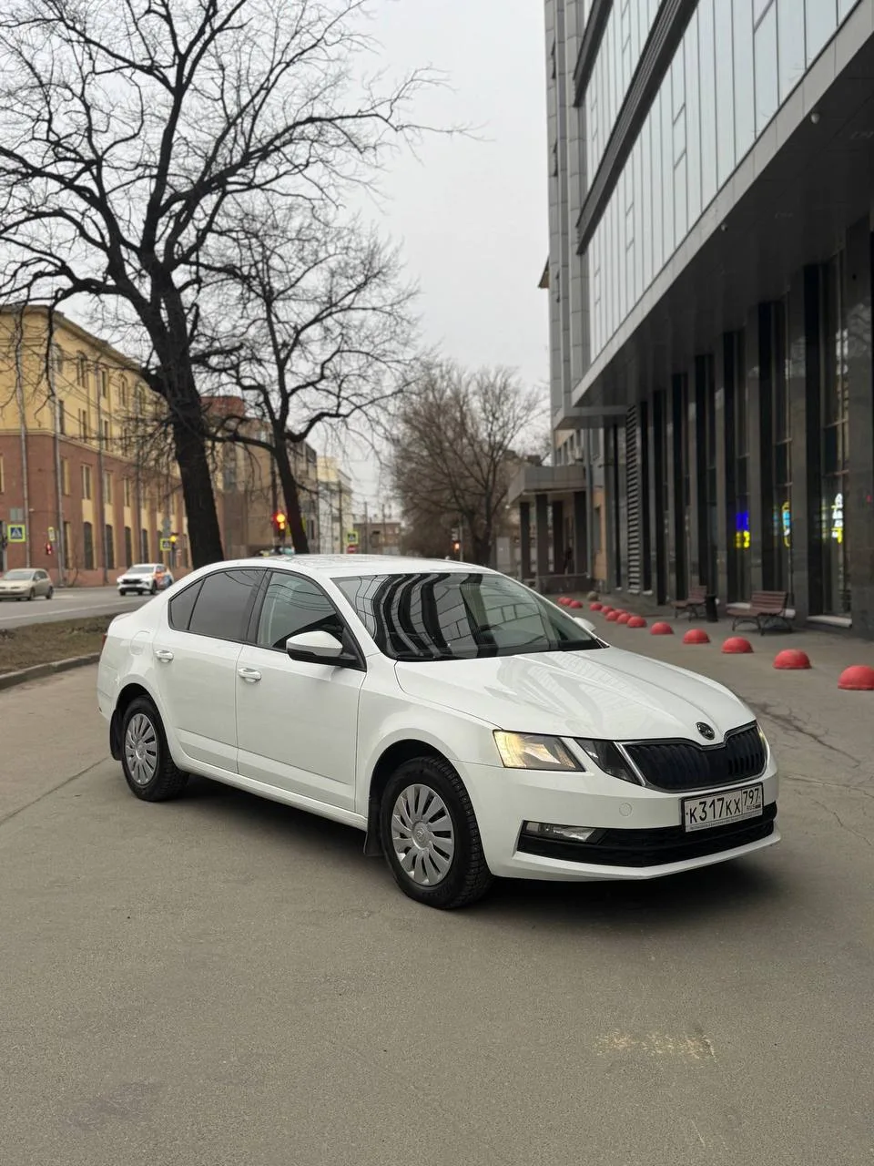 😍 Скидка 50.000 ₽  Ездить можно только в СПБ🙌 НЕ ТАКСИ  SKODA OCTAVIA  ▪️ Год выпуска — 2018 ▪️ 1.6 
