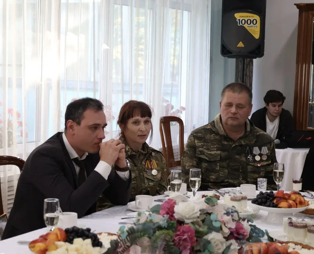 МЫ СОБРАЛИСЬ ЗДЕСЬ НЕ СЛУЧАЙНО!) ✊