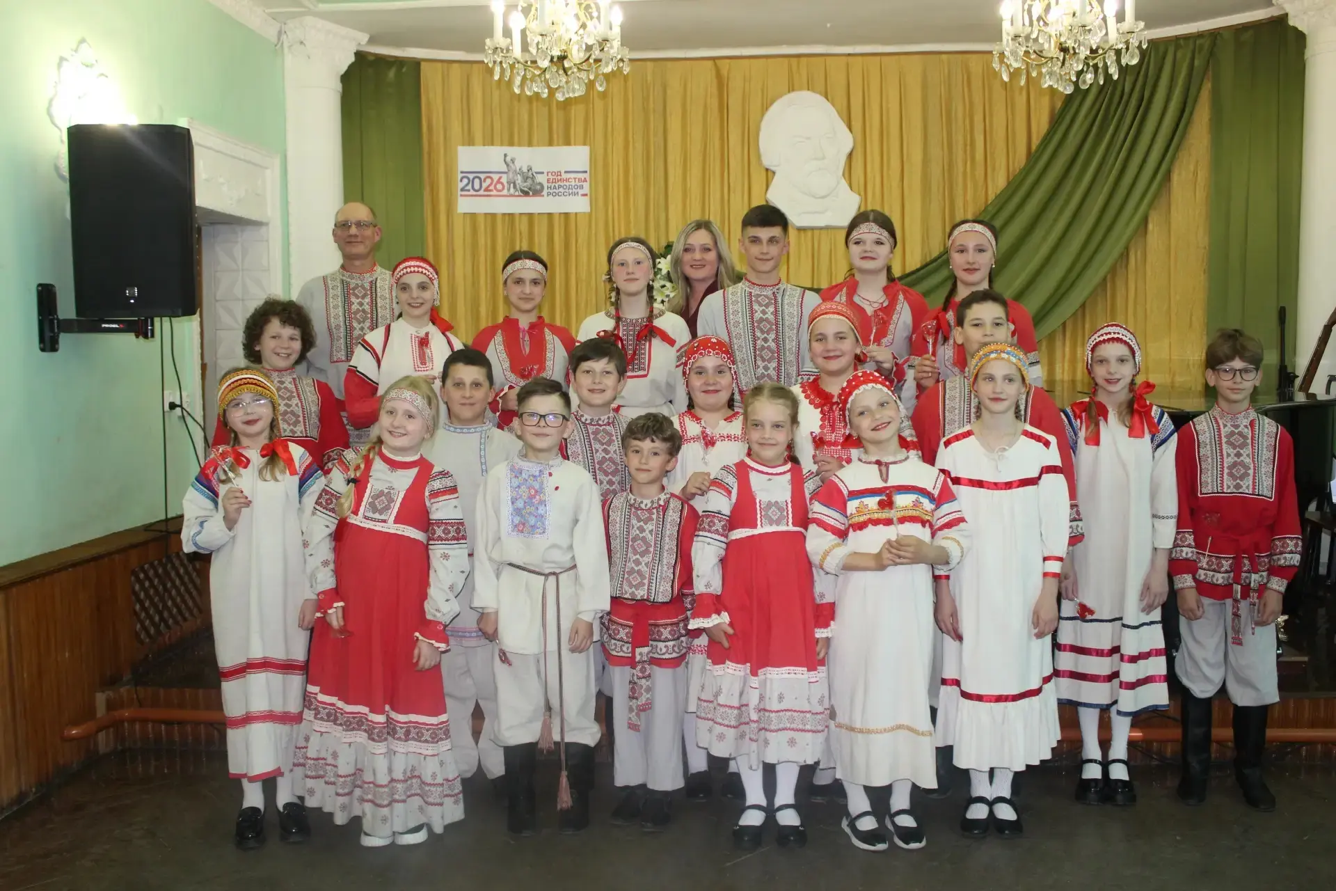 ✅ Хоровод круглый год.
