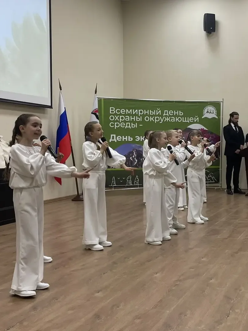 🌟 Великолепный концерт в честь Всемирного дня защиты окружающей среды! 🌟

5 июня в Министерстве эк