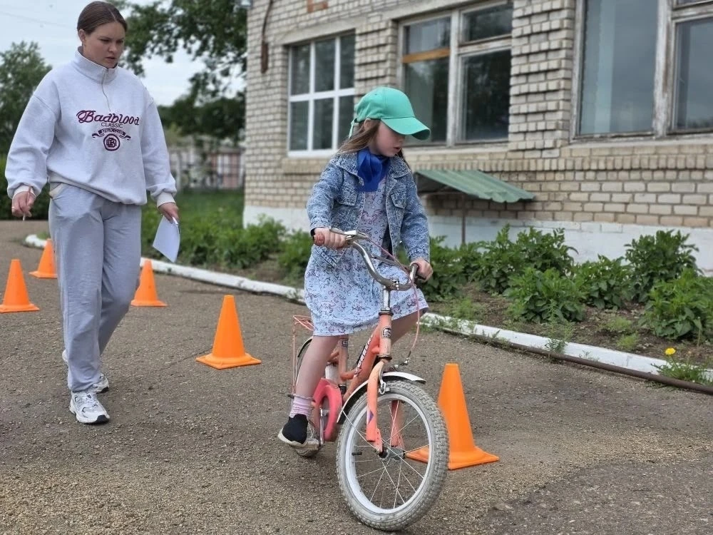 🚴‍♂️ Безопасность в движении: лето должно быть безопасным!

В пришкольном лагере первичного отделен