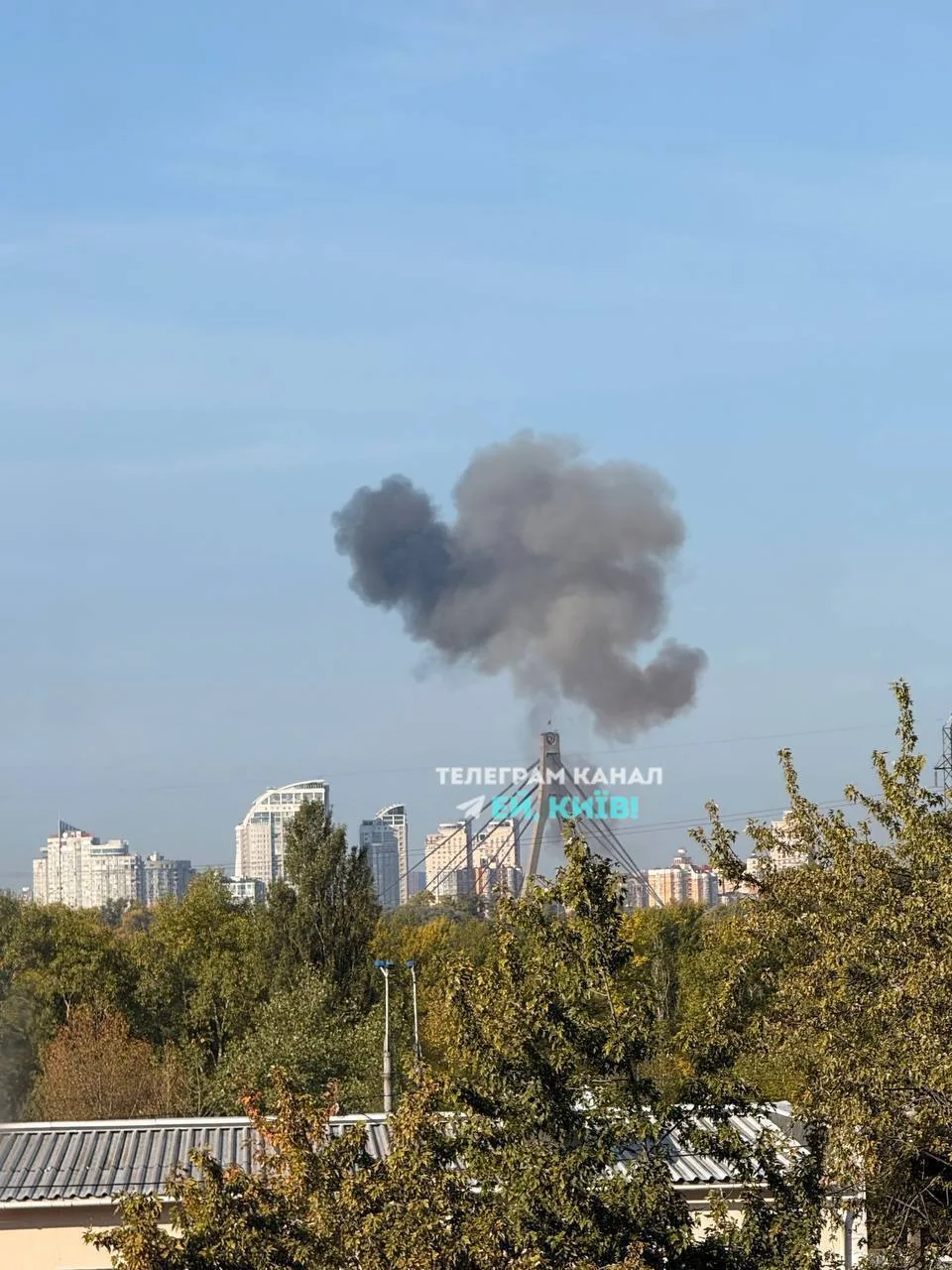 ❗️В Киеве снова прилёт по Северному мосту