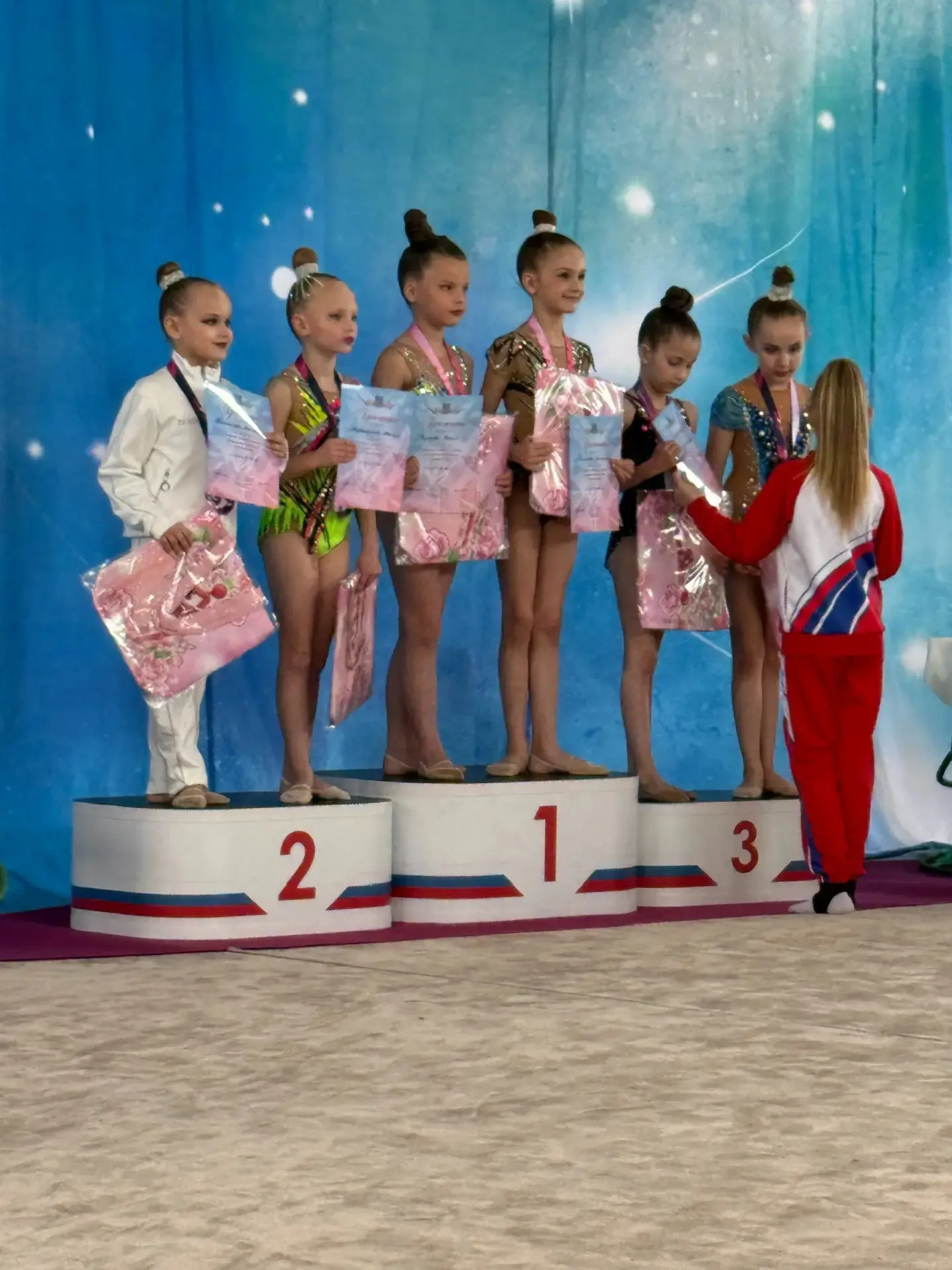 17 мая В г. Батайск прошли соревнования по художественной гимнастике- Открытое первенство « Донская 