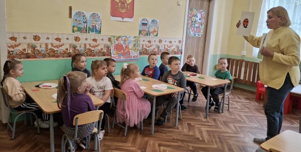 ♻ Детские аппликации — это отличный инструмент для развития творческого мышления🍀, причем иногда у 