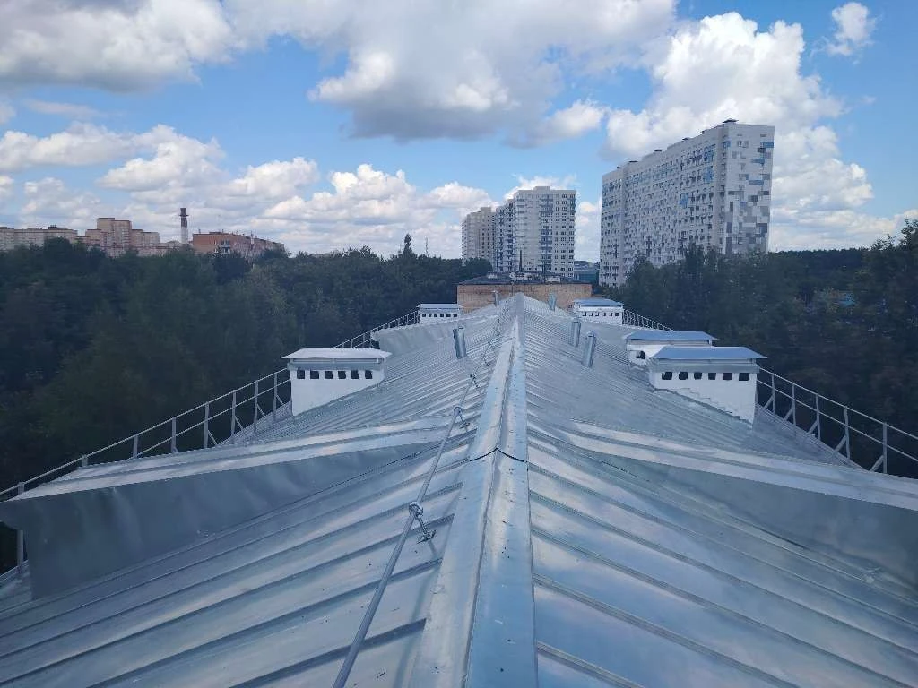 В Пушкино комплексно обновляют дом №176 на Ярославском шоссе