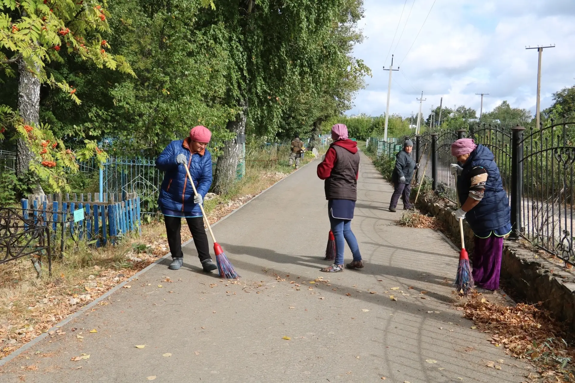 🧹 В Мамадыше 30 сентября пройдут субботники на городских кладбищах
