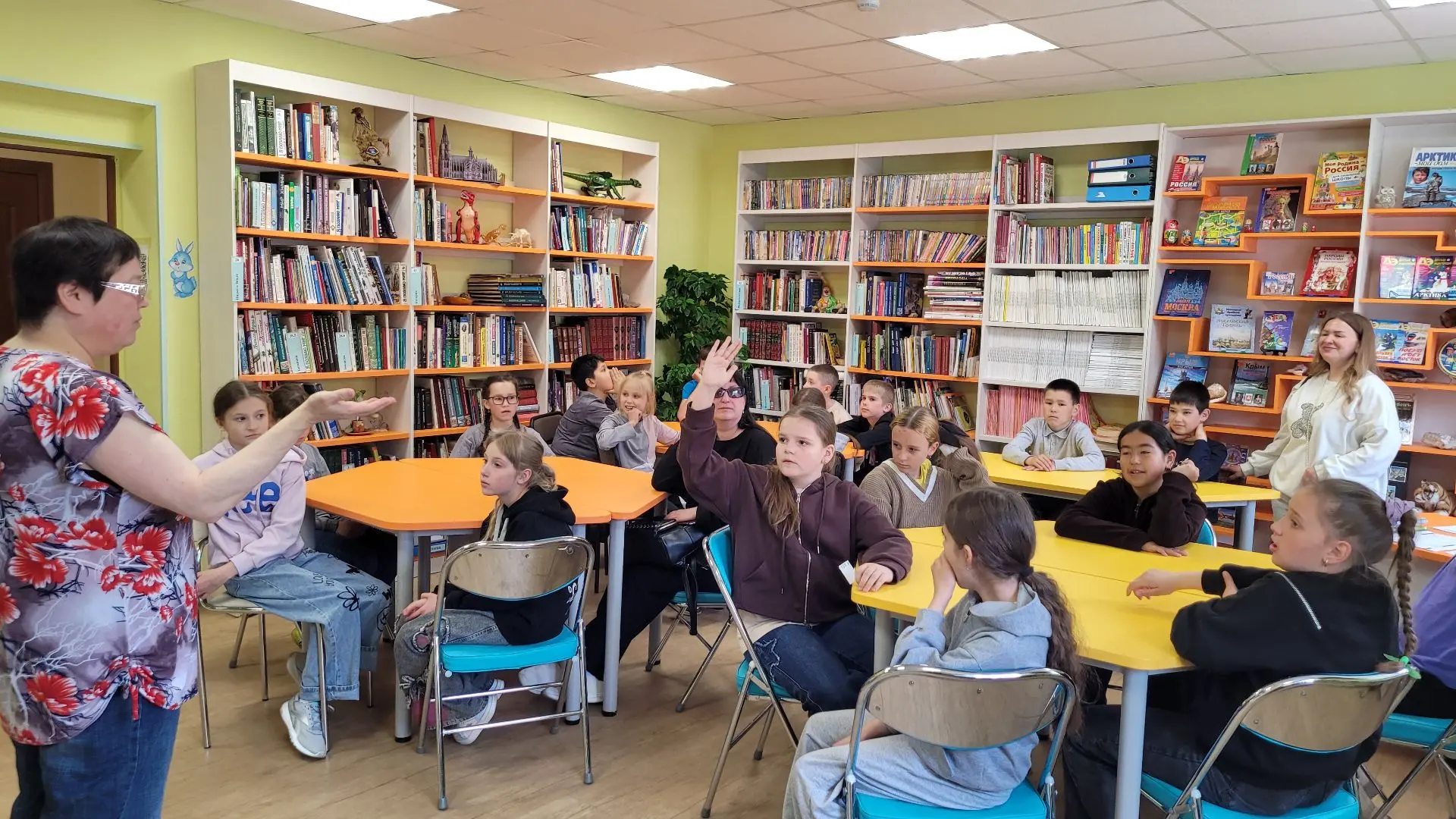 👆Познавательно - игровая программа «Детства звонкий голосок» прошла 1 и 2 июня в детск...