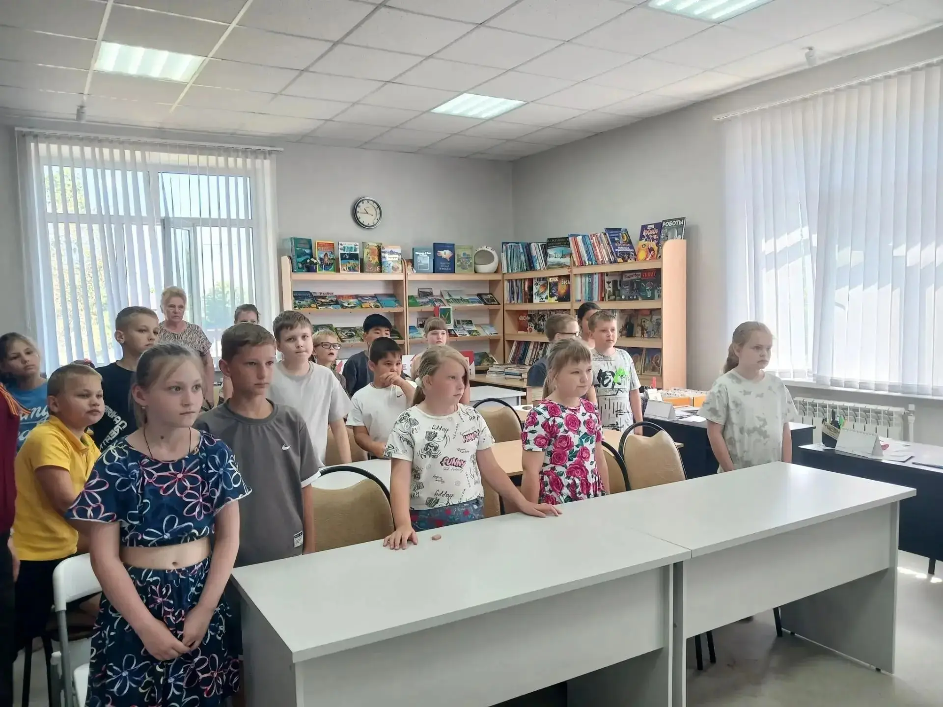 Юные читатели в детской библиотеке почтили минутой молчания ветеранов войны

👉 Подробне на сайте "К