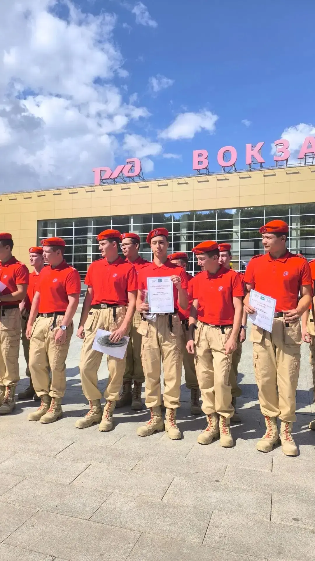 Сентябрь скоро, а мы делимся с вами летними новостями.
