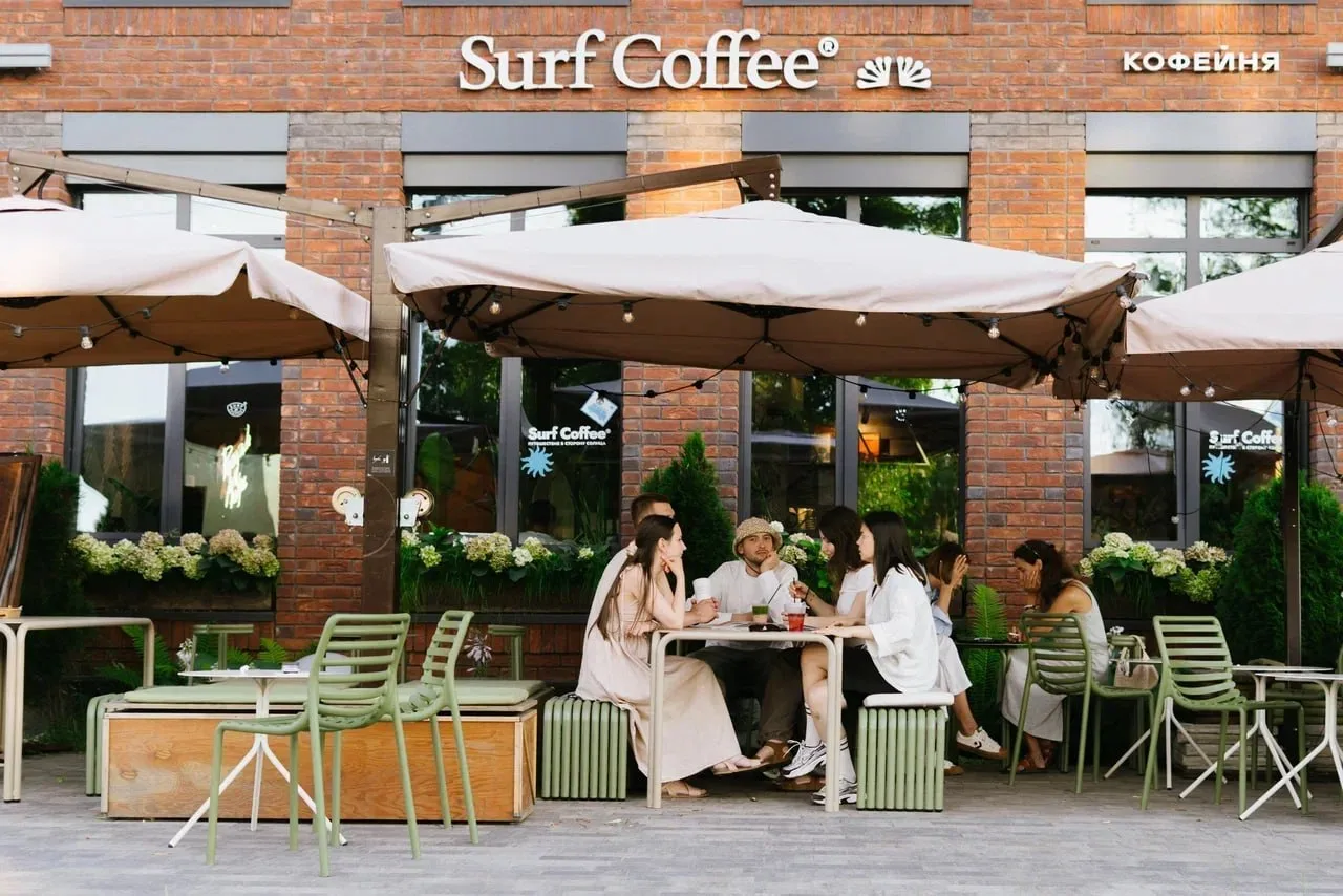 Завтра в Surf Coffee × IVA пройдет вечеринка совместно с парусным сообществом «Сила ветра». Гостей ж