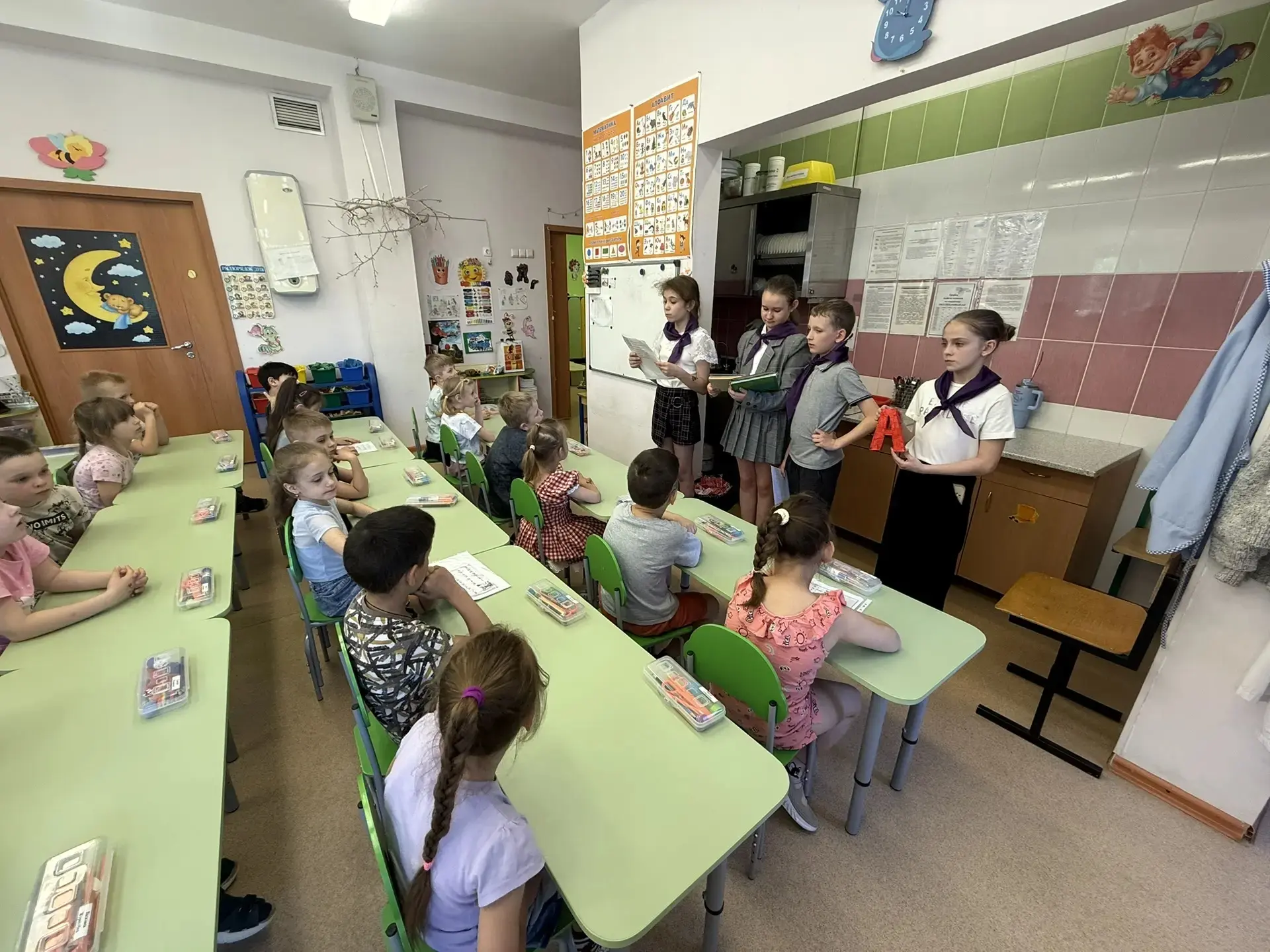 В рамках программы "Орлята-дошколятам" ко Дню славянской культуры и письменности Орлята 3Д провели в