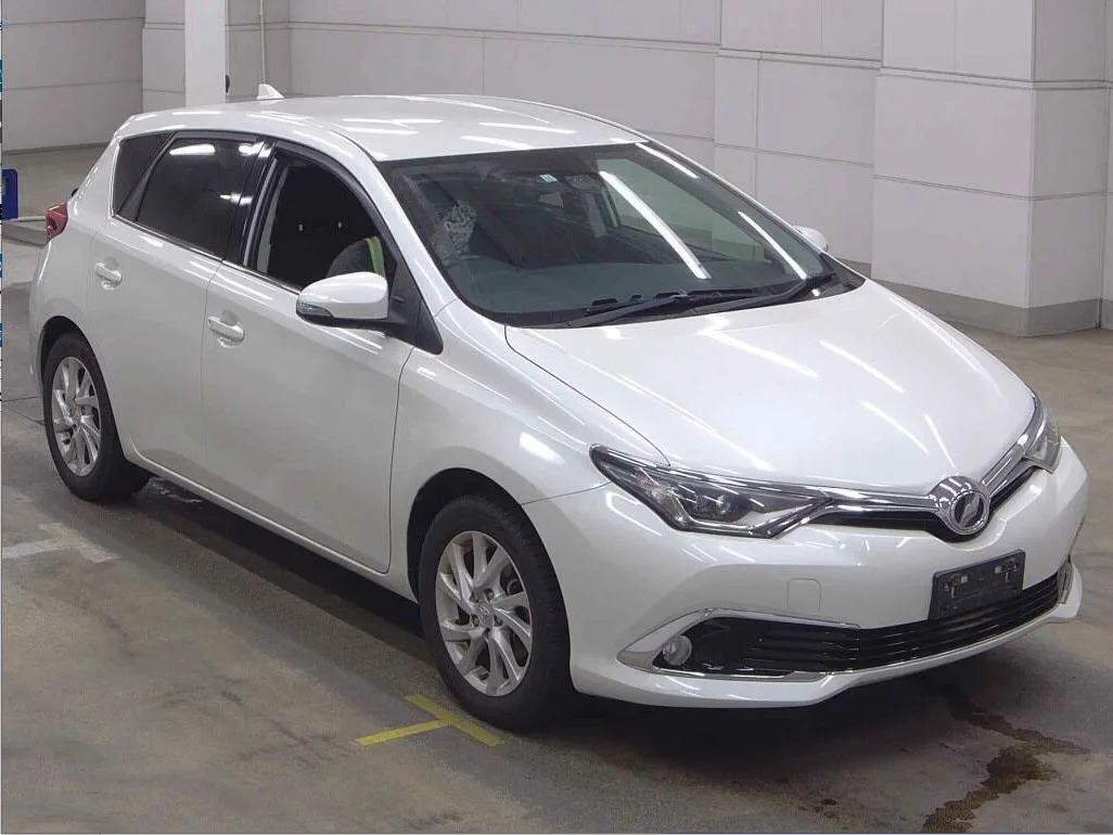Toyota Auris 2015 г.в. #auris